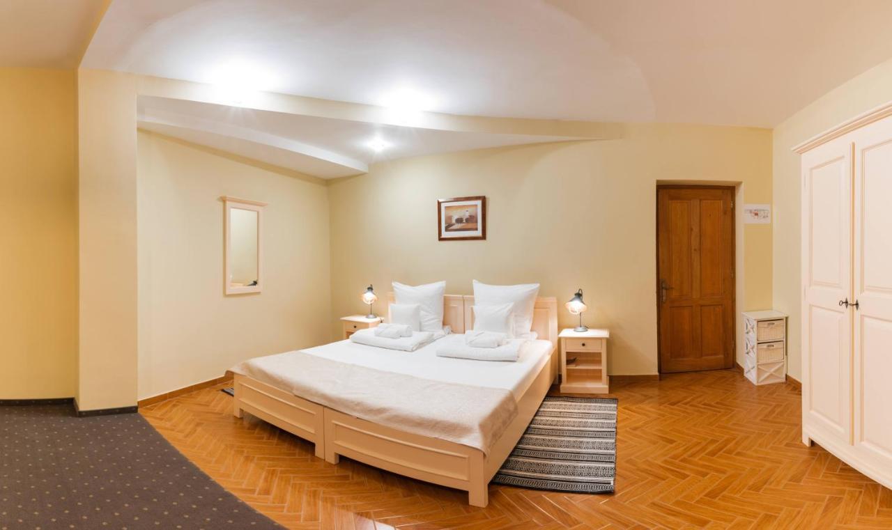 Zumzet Bed and Breakfast Şelimbăr Exteriör bild